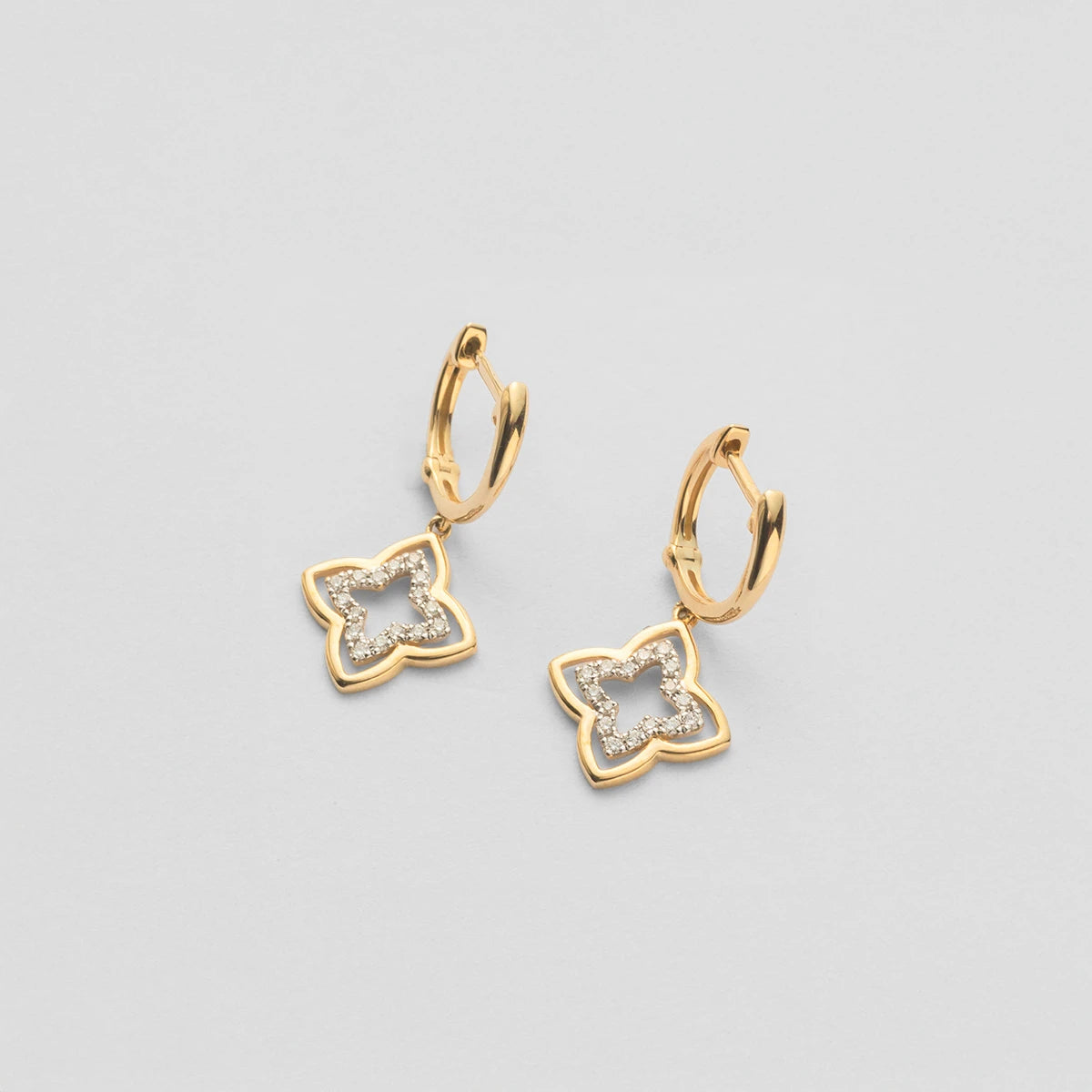 モノグラムピアス（14K）