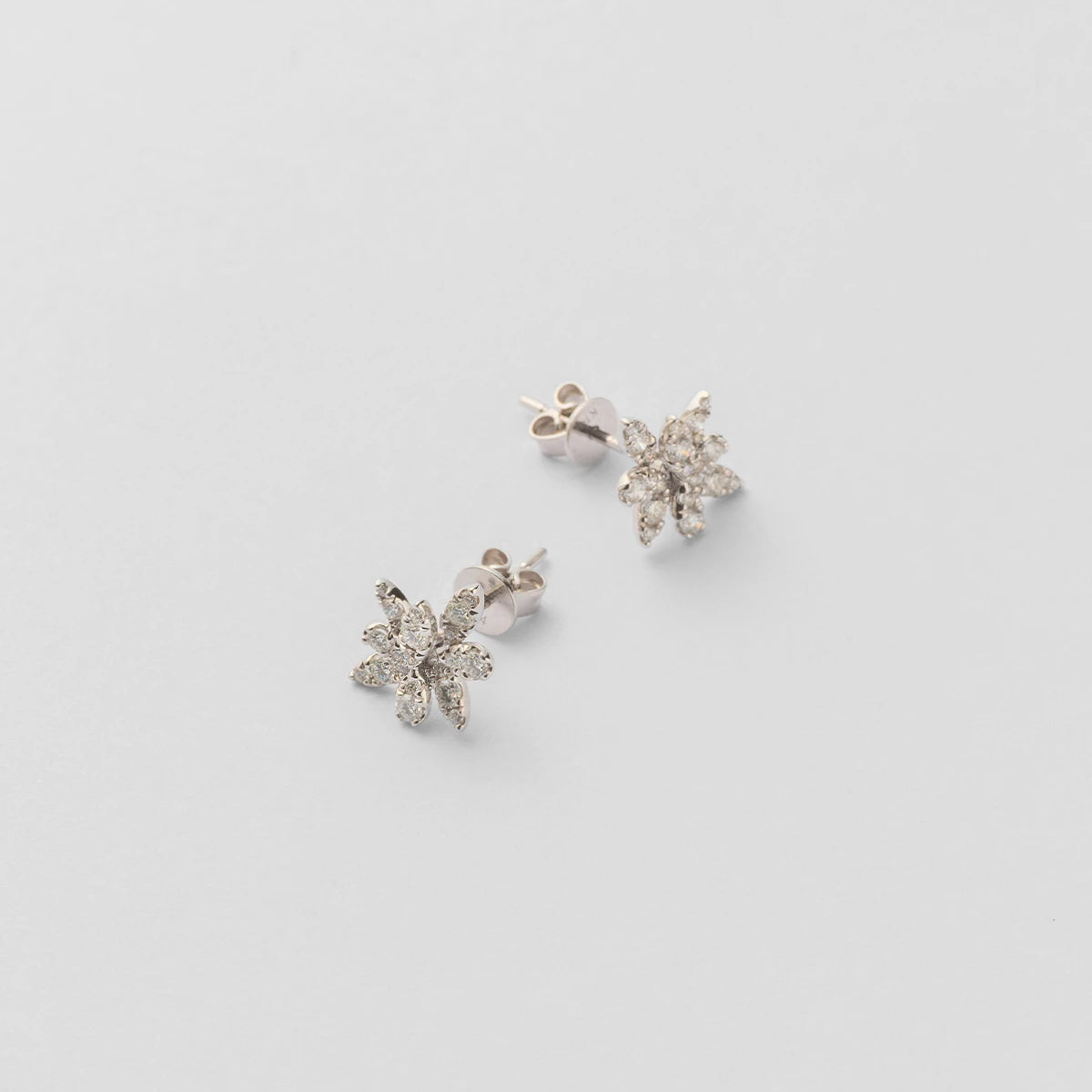 ペタルピアス（14K）